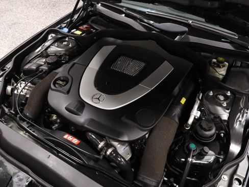 Used 2007 Mercedes-Benz SL 550 image 16