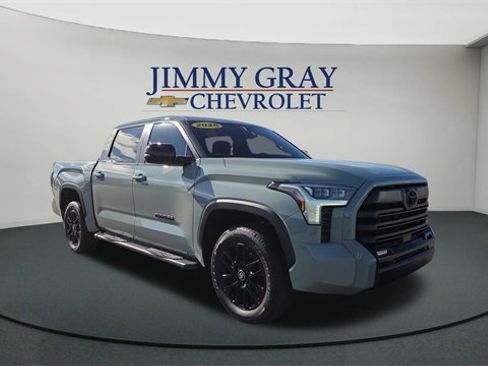 Used 2025 Toyota Tundra Limited image 1