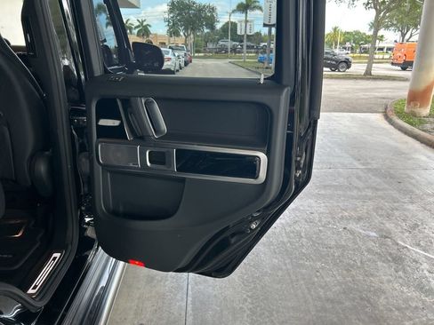 Used 2021 Mercedes-Benz G 550 w/ AMG Line image 39