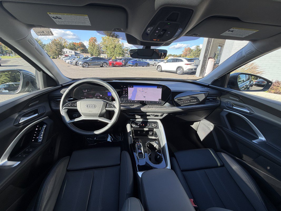 Used 2025 Audi Q5 Premium Plus AWD/4WD image 31