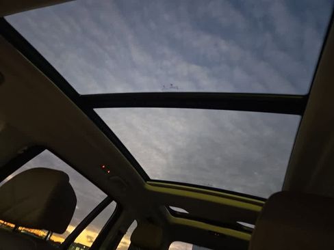 Used 2026 BMW X7 xDrive40i image 24