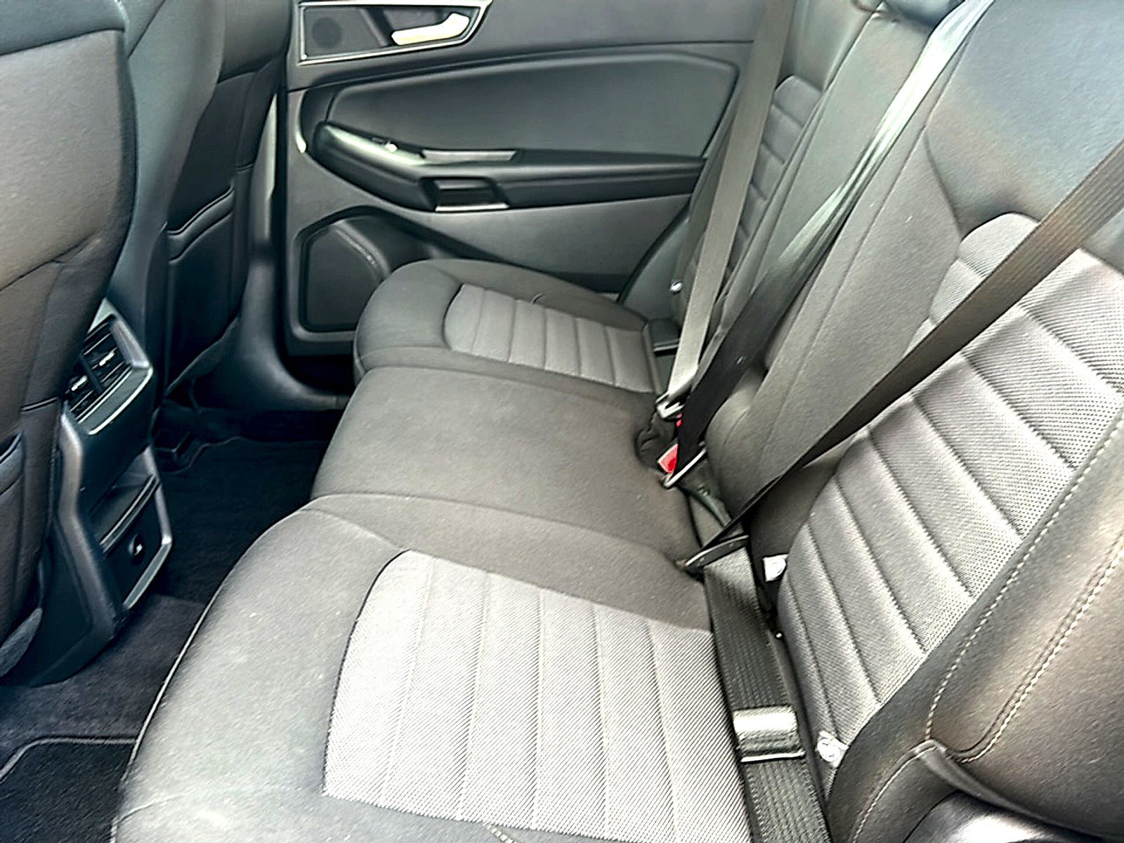 Used 2024 Ford Edge SE AWD/4WD image 18
