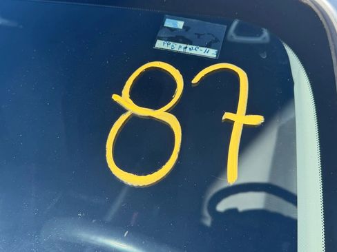 Used 2004 MAZDA RX-8 w/ AT Sport Pkg image 30