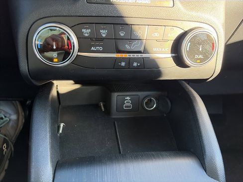 Used 2024 Ford Escape Active image 19