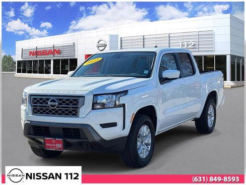 Certified 2023 Nissan Frontier SV image 1