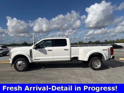 Used 2023 Ford F450 Platinum image 29