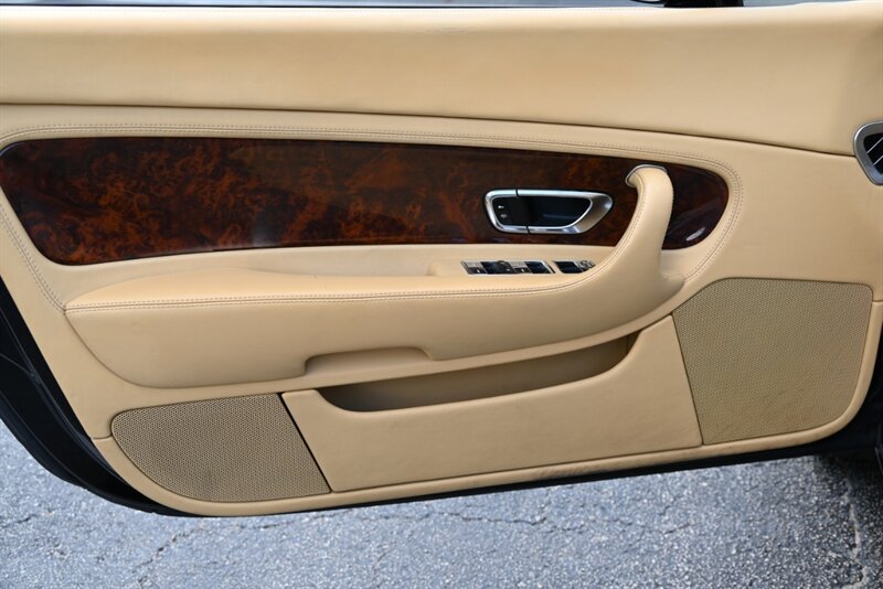 Used 2007 Bentley Continental GTC AWD/4WD image 29