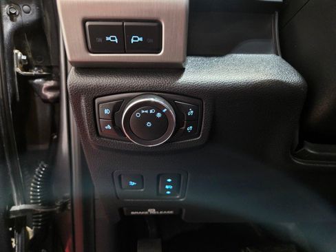 Used 2020 Ford F350 Platinum image 37