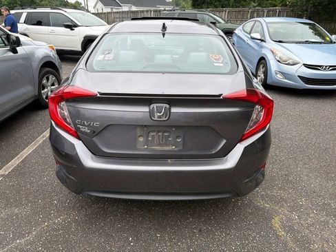 Used 2016 Honda Civic EX-T image 6