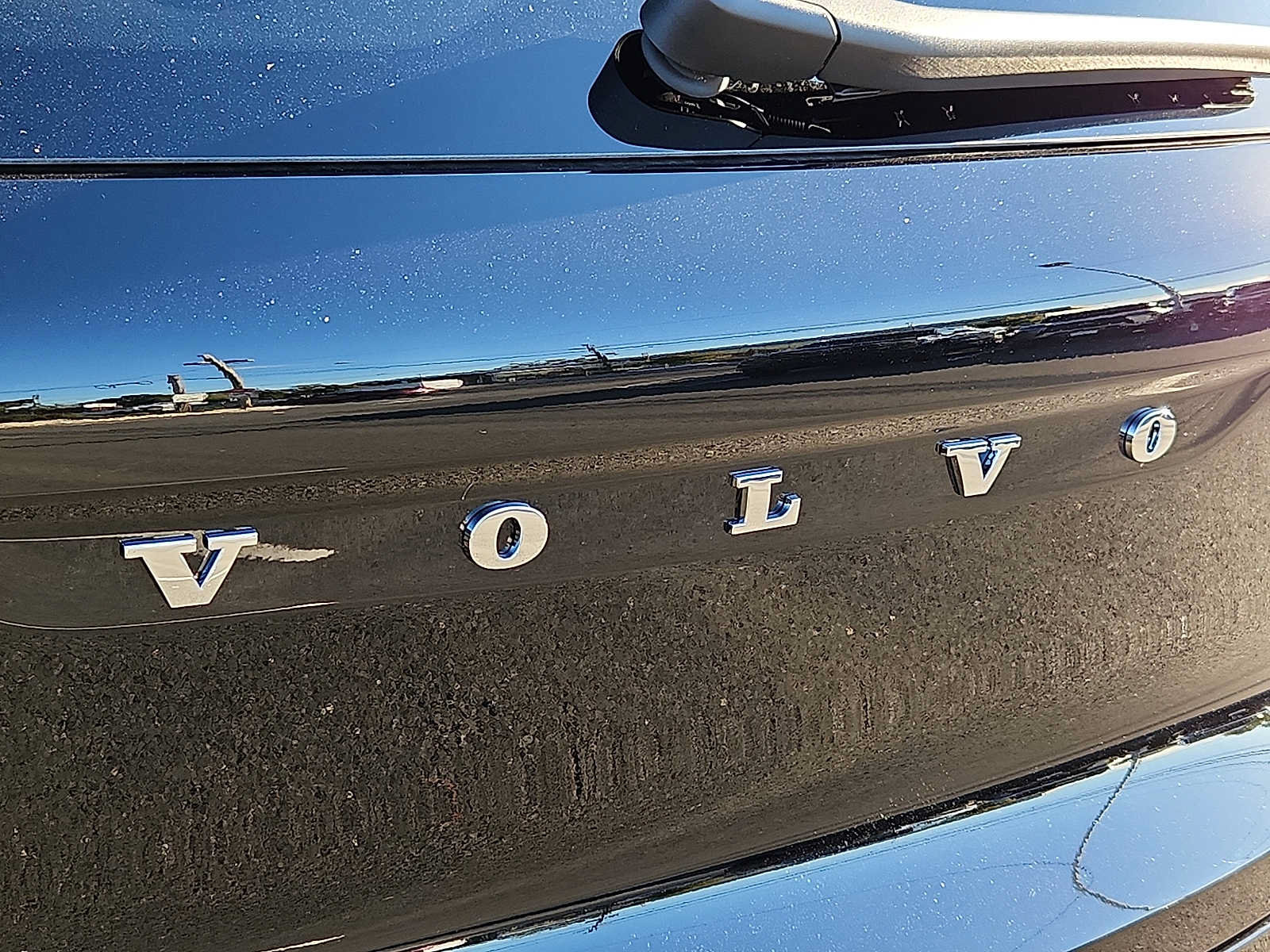 Used 2026 Volvo XC40 B5 Plus w/ Protection Package Premier AWD/4WD image 29