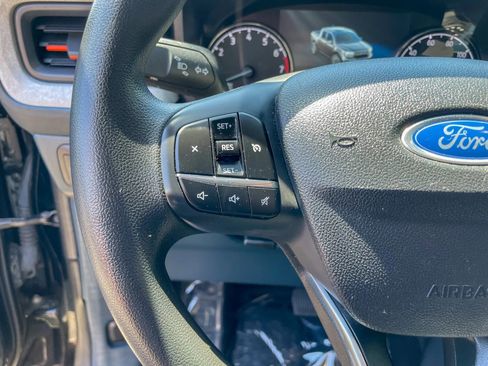 Used 2022 Ford Maverick AWD SuperCrew image 14