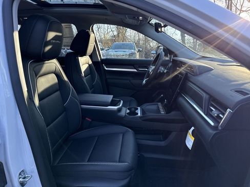 New 2026 GMC Terrain Denali w/ LPO, Floor Liner Package image 23