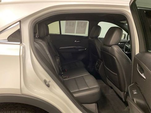 Used 2022 Cadillac XT4 Luxury w/ Cold Weather Package AWD/4WD image 24