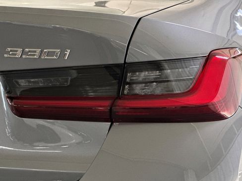 Used 2026 BMW 330i Sedan w/ Premium Package image 12