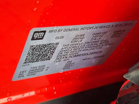 Certified 2025 Cadillac Optiq Sport 2 AWD/4WD image 53