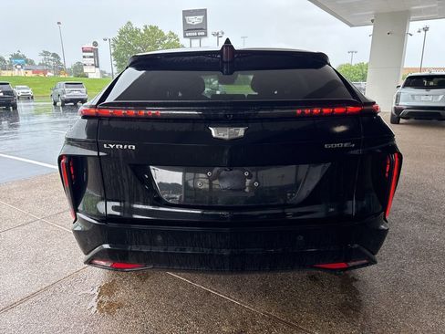 Used 2025 Cadillac Lyriq Sport AWD/4WD image 3