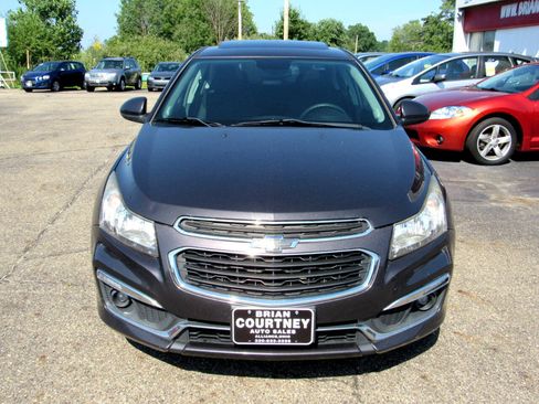 Used 2016 Chevrolet Cruze LT w/ Sun And Sound Package image 3