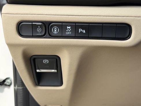 Used 2023 Acura MDX SH-AWD w/ Technology Package image 22