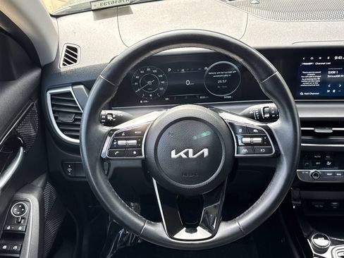 Used 2024 Kia Seltos EX AWD/4WD image 22