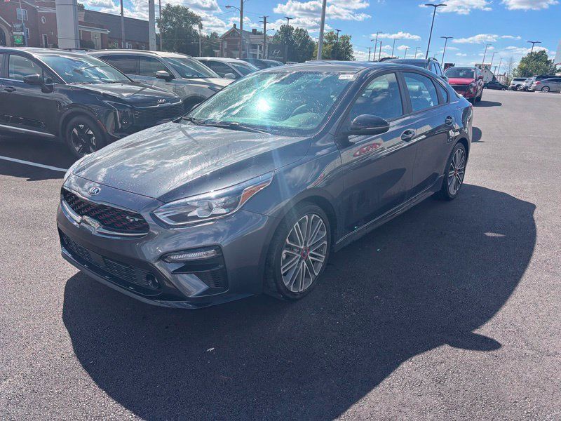 Certified 2021 Kia Forte GT w/ GT2 Package FWD image 3