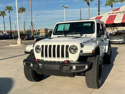 Used 2019 Jeep Wrangler Unlimited Rubicon AWD/4WD image 2