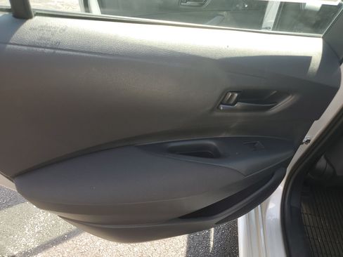 Used 2024 Toyota Corolla LE FWD image 15