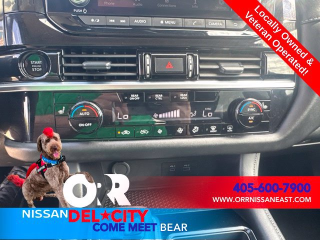 Used 2025 Nissan Pathfinder SV AWD/4WD image 27