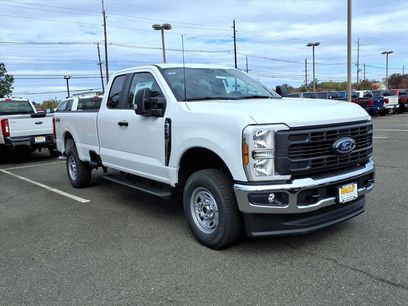 New 2026 Ford F250 4x4 SuperCab Super Duty