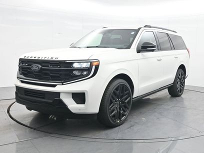 New 2026 Ford Expedition Platinum w/ Stealth Performance Package