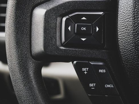 Used 2021 Ford F250 XL w/ Power Equipment Group image 8