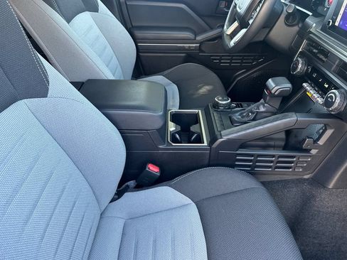 Used 2025 Toyota 4Runner TRD Sport AWD/4WD image 18