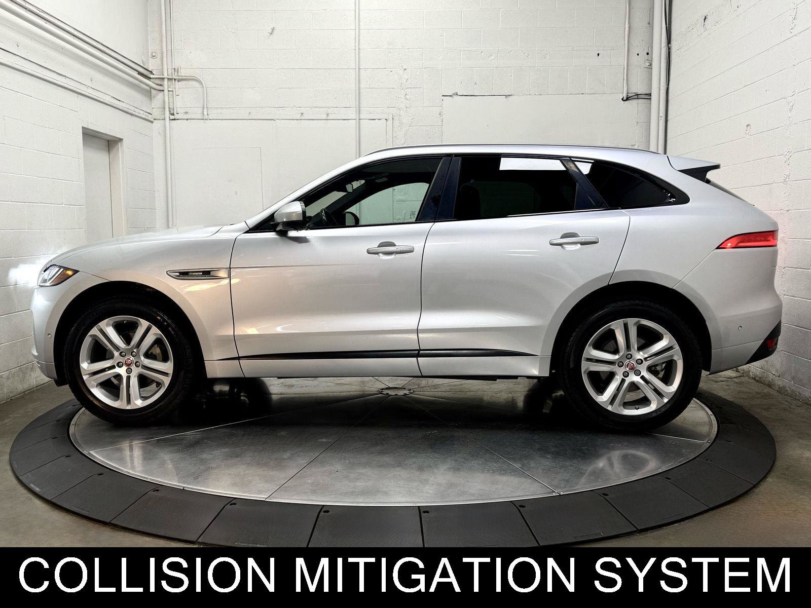 Used 2018 Jaguar F-PACE R-Sport AWD/4WD image 6