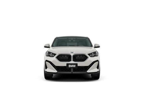 New 2026 BMW X2 xDrive28i w/ Technology Package image 2