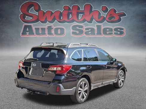 Used 2019 Subaru Outback 2.5i Limited AWD/4WD image 6