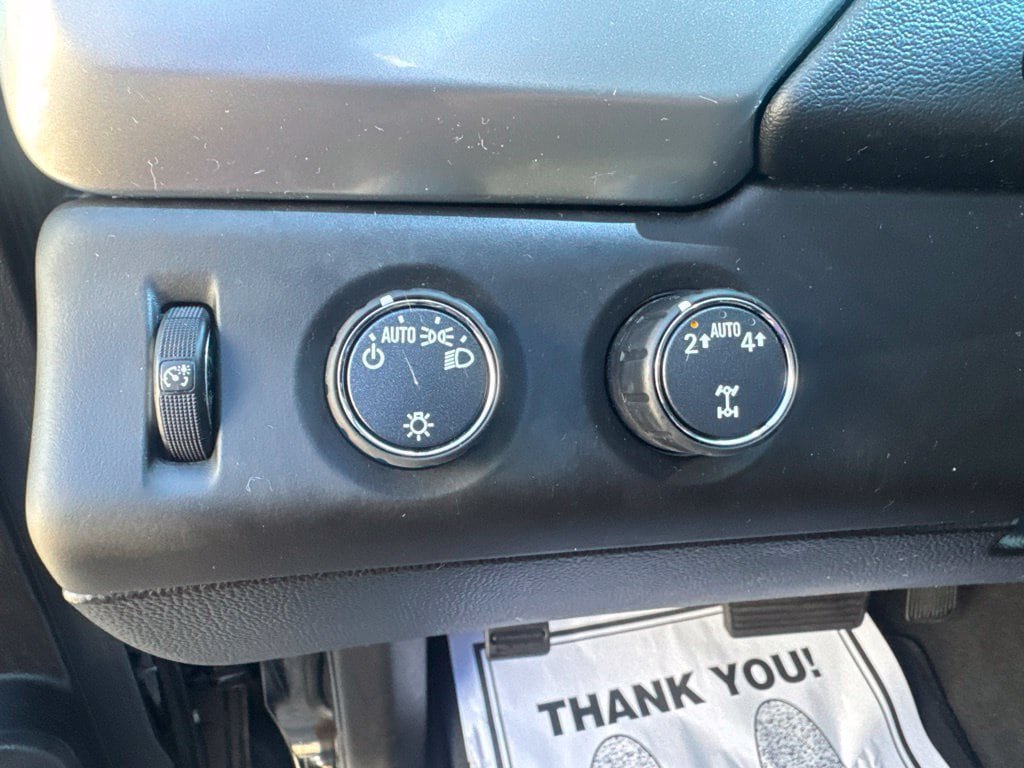 Used 2019 Chevrolet Tahoe LT AWD/4WD image 14
