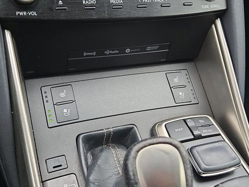 Used 2018 Lexus IS 300 IS 300 RWD image 28