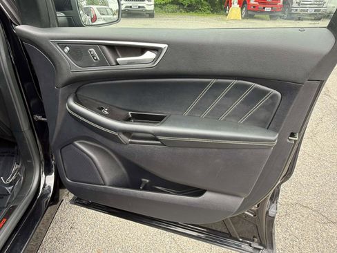 Used 2020 Ford Edge ST w/ Equipment Group 401A AWD/4WD image 32