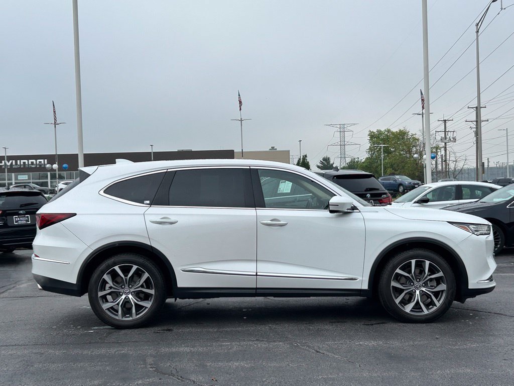 Used 2024 Acura MDX w/ Technology Package AWD/4WD image 4