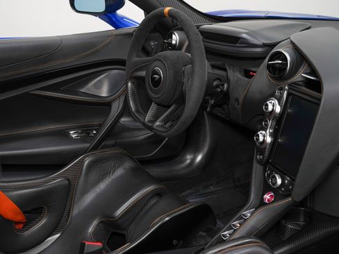 Used 2022 McLaren 765LT RWD image 36