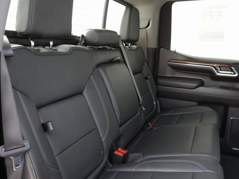 Used 2024 Chevrolet Silverado 1500 LT Trail Boss image 26