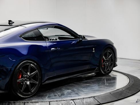 Used 2020 Ford Mustang Shelby GT500 w/ Carbon Fiber Track Pack image 15