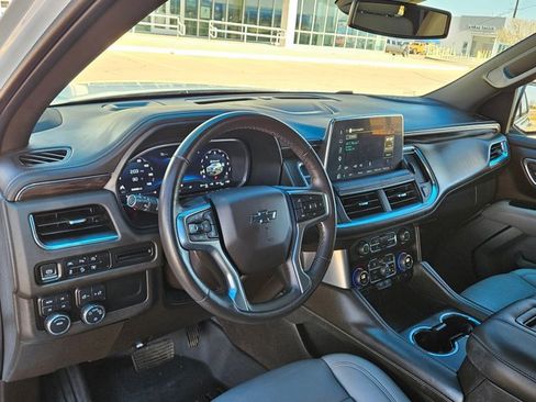 Used 2023 Chevrolet Tahoe Z71 w/ Luxury Package image 10