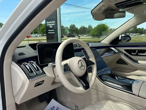 Certified 2023 Mercedes-Benz S 580 4MATIC Sedan image 17