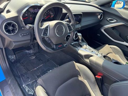 Certified 2022 Chevrolet Camaro SS w/ Design Package 3 RWD image 11