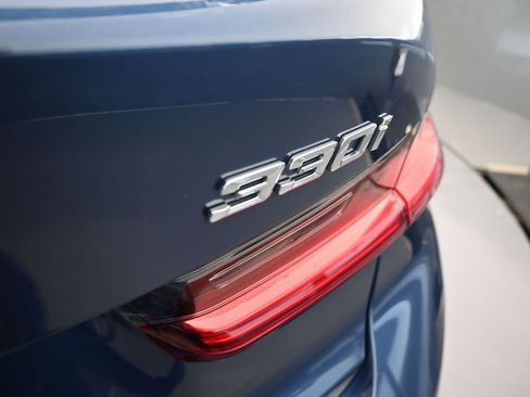 Used 2021 BMW 330i Sedan w/ Premium Package image 43