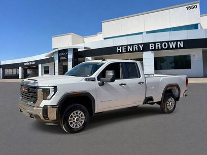 New 2025 GMC Sierra 2500 Pro w/ 1SA Pro Safety Plus Package