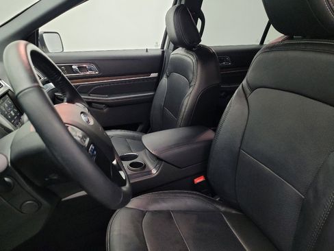 Used 2018 Ford Explorer Limited w/ Equipment Group 301A image 17