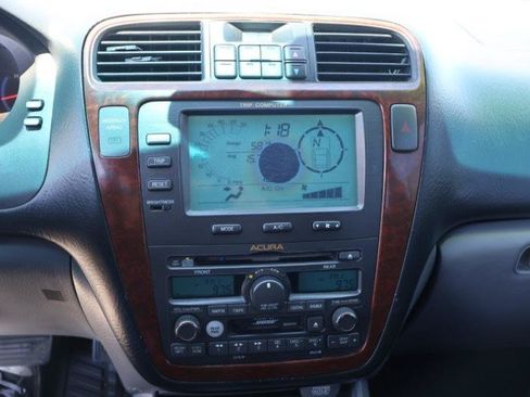 Used 2004 Acura MDX Touring AWD/4WD image 17