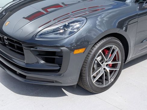New 2026 Porsche Macan S AWD/4WD image 11