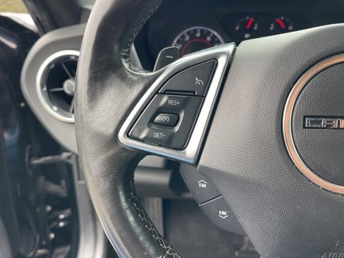 Used 2018 Chevrolet Camaro LT w/ RS Package image 17